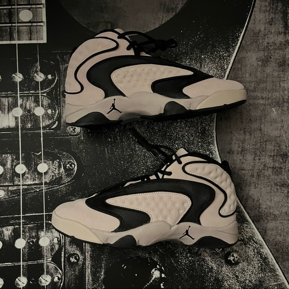 NIB Air Jordan OG - Picture 7 of 9
